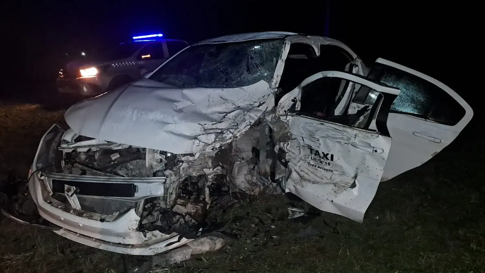 Choque múltiple en la ruta 88: el conductor de la camioneta se negó a realizarse el test de alcoholemia