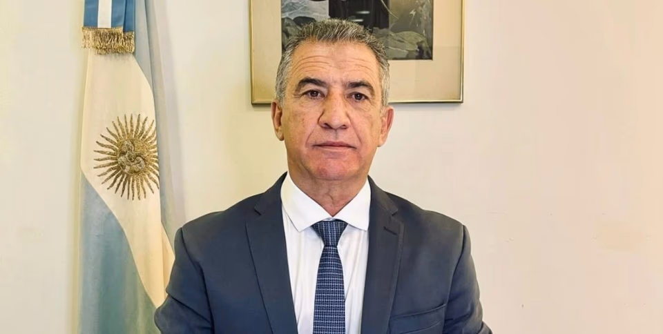 Uribarri montó un parador de campaña en la playa: Lo condenaron a 8 años de prisión
