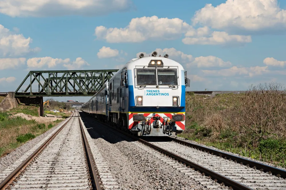 Escapada en primavera: ya se venden los pasajes en tren a Mar del Plata para octubre y noviembre