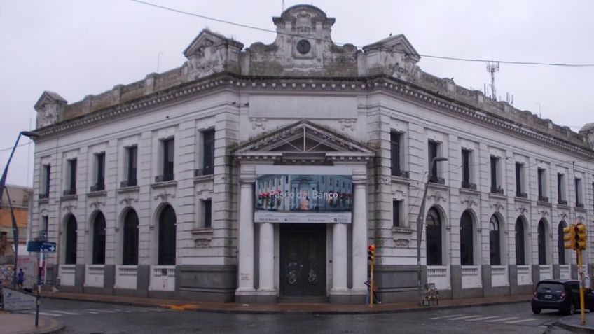 Anuncian restricciones parciales de tránsito por obras del Paseo del Banco en Tandil