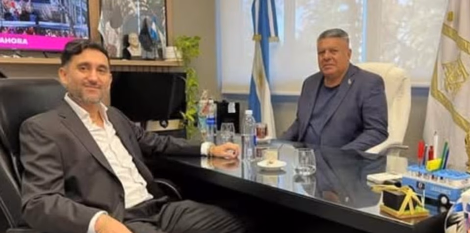 Sur Finanzas: la Corte Suprema se quedará con una Ferrari y otros vehículos del financista ligado a Chiqui Tapia