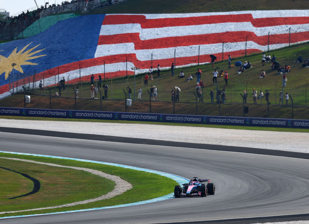 Colapinto se mostró esperanzado pese a que largará desde el fondo en Sepang: “Se puede remontar”