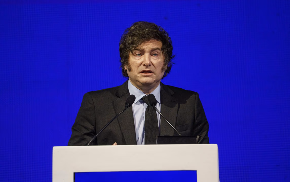 El Gobierno, preso de su pronóstico económico y bajo advertencias